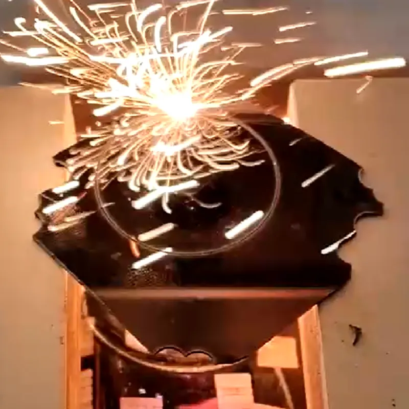 Laser cutting machine